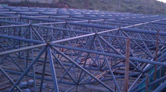 绵阳概述网架加工中对钢材的质量的过细恳求